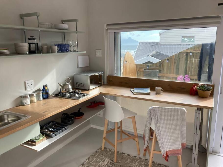 Appartement Tiny House By The Sea - Blouberg Beachfront Property
